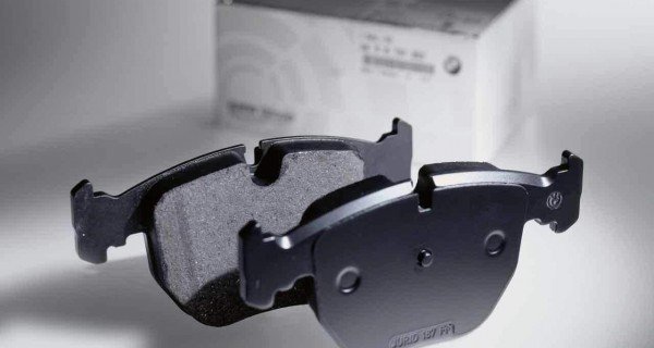 300 р. за замену колодок