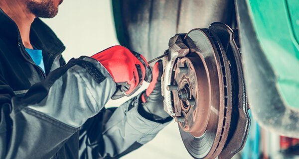 400 р. за замену тормозных колодок в Рок-Авто